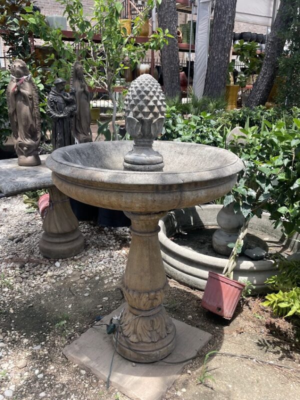 Single Tier Pine Cone Fountain